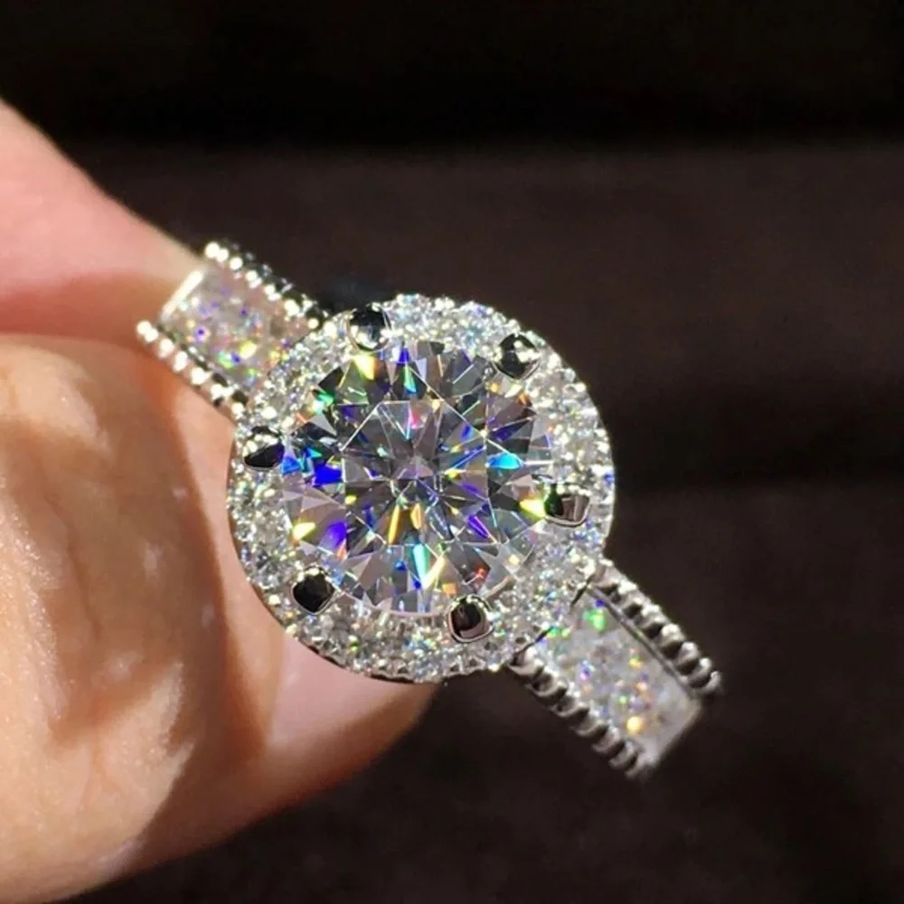 New Women’s 925 Silver Round Cut Diamond Engagement Ring - Picture 3 of 4